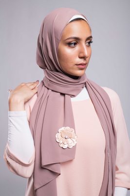 Dazzle Mauve by EMMA. Style: embellished.