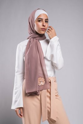 EMMA Scarf Dazzle In Mauve with an embroidered sequin flower and diamond on it