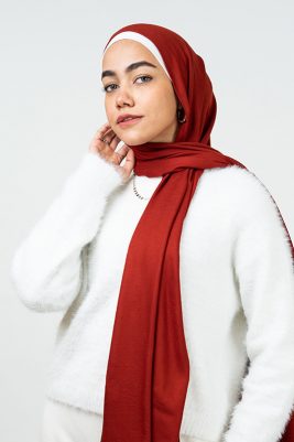 EMMA-Crimson-Elegance