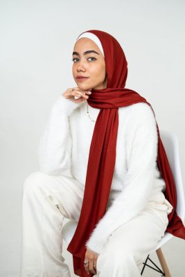 EMMA-Crimson-Elegance