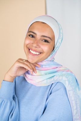 Free Spirit by EMMA. Colors: baby blue, pink, rose, white.