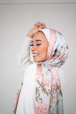 EMMA-Honey-Blooms-Satin