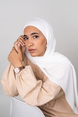 EMMA-Effortless-White