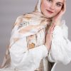 Parisienne Nude by EMMA. Colors: Beige, gold, off-white hijab